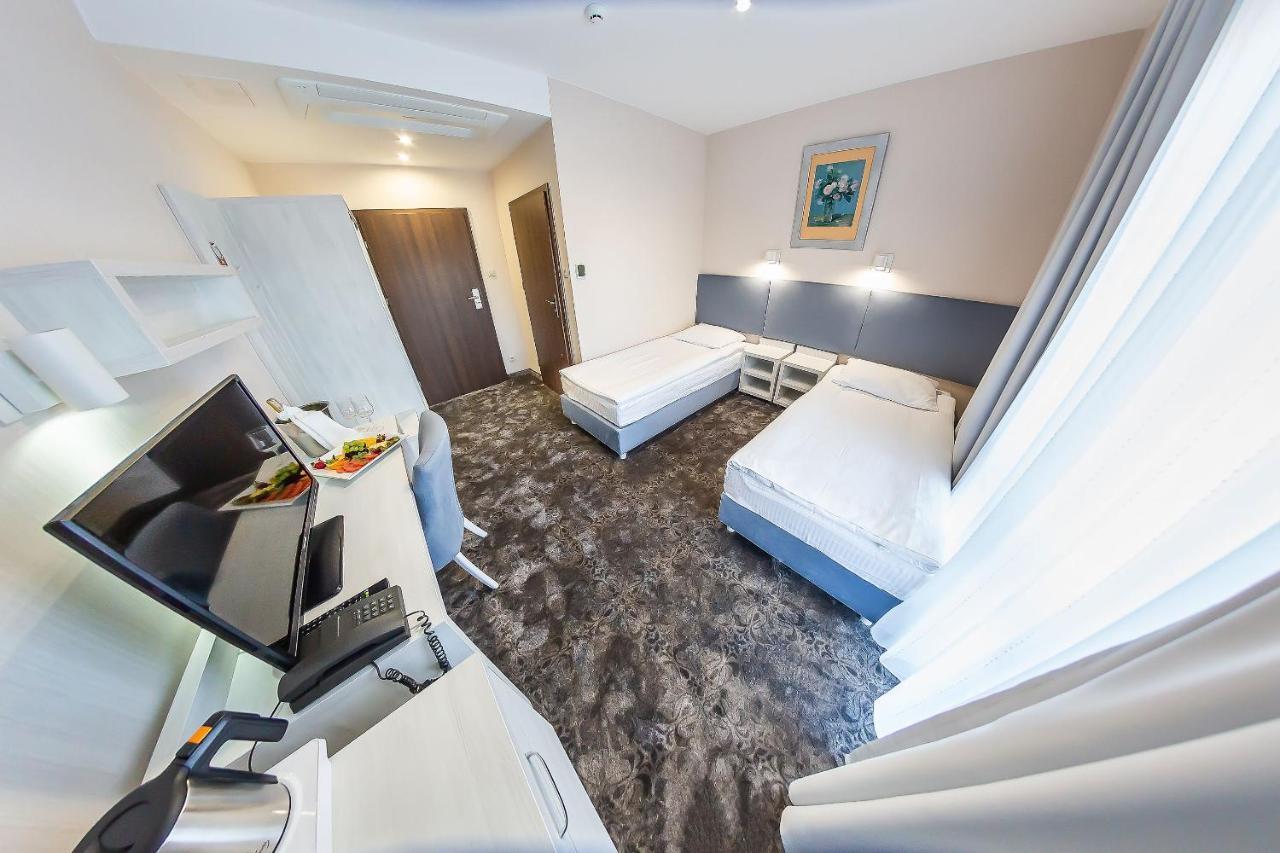 Hotel Jantar Wellness & Spa Ustka Kültér fotó